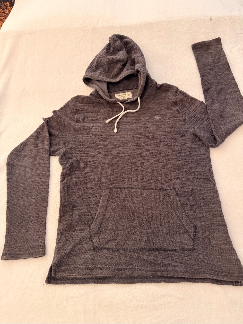 Abercrombie & Fitch Men's Textured Hooded Pullover size: M